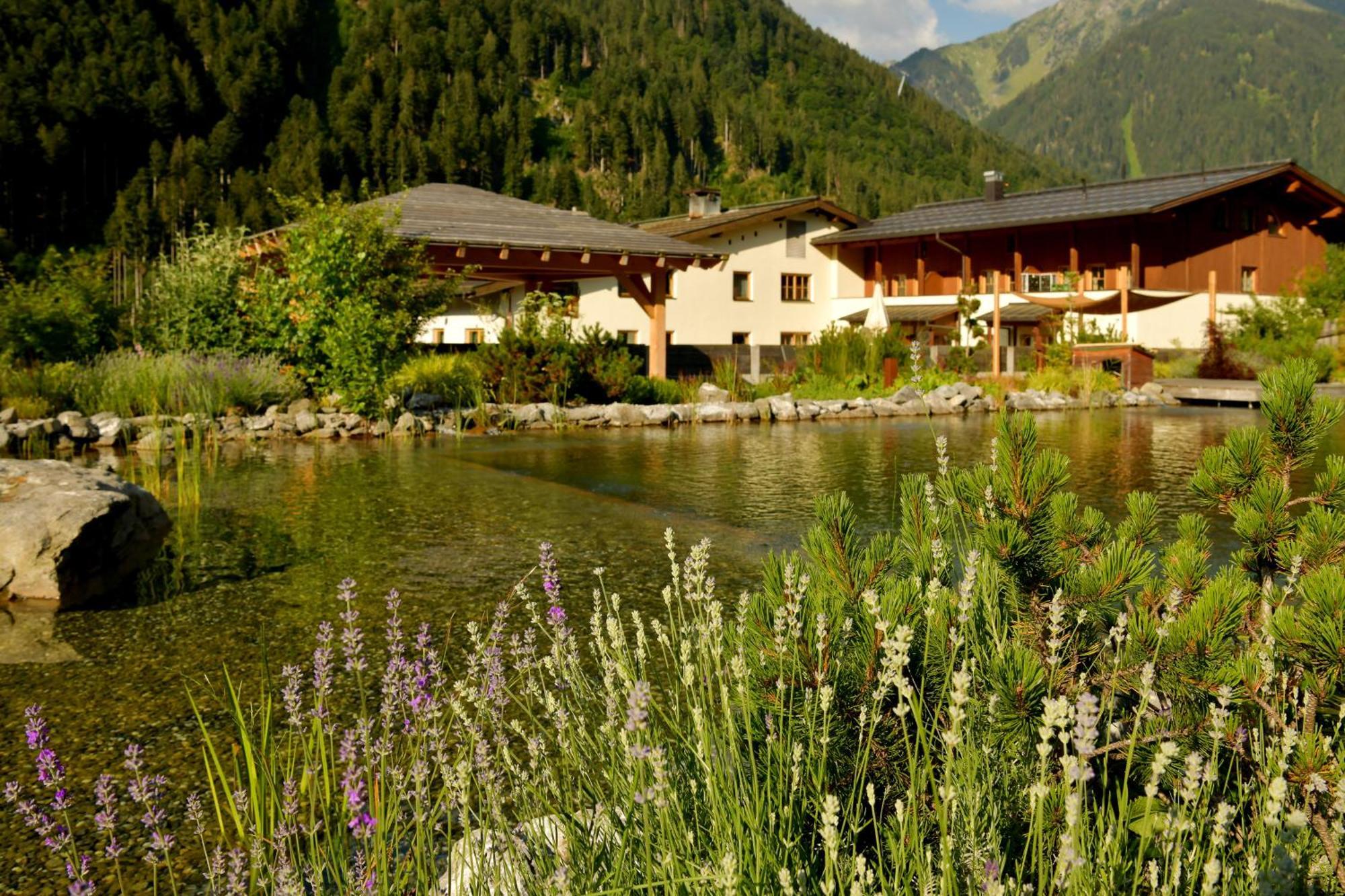 Hotel Gasthof Adler Sankt Gallenkirch Exterior photo